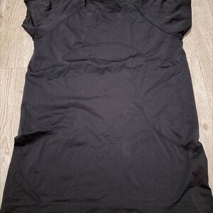 lululemon athletica Black Short Sleeve Tee